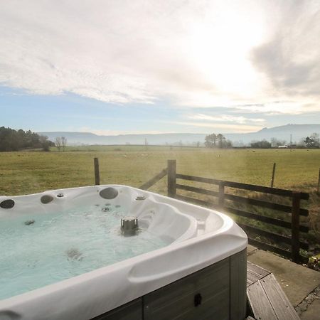 Bicton Lea Villa Acton  Luaran gambar