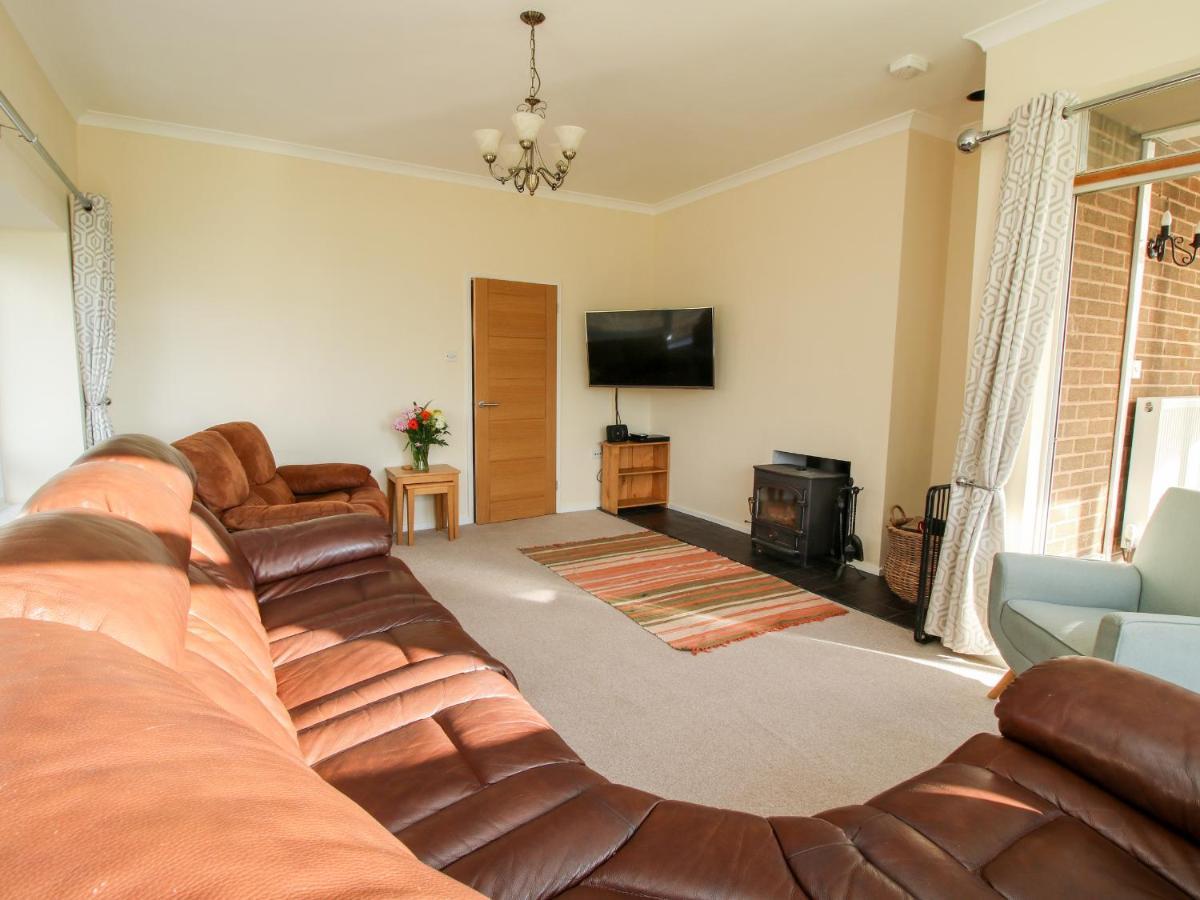 Bicton Lea Villa Acton  Luaran gambar