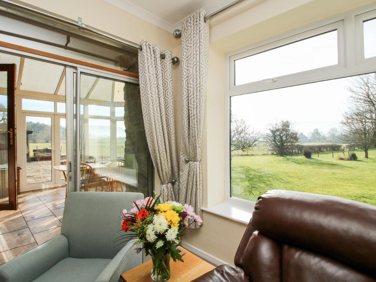 Bicton Lea Villa Acton  Luaran gambar