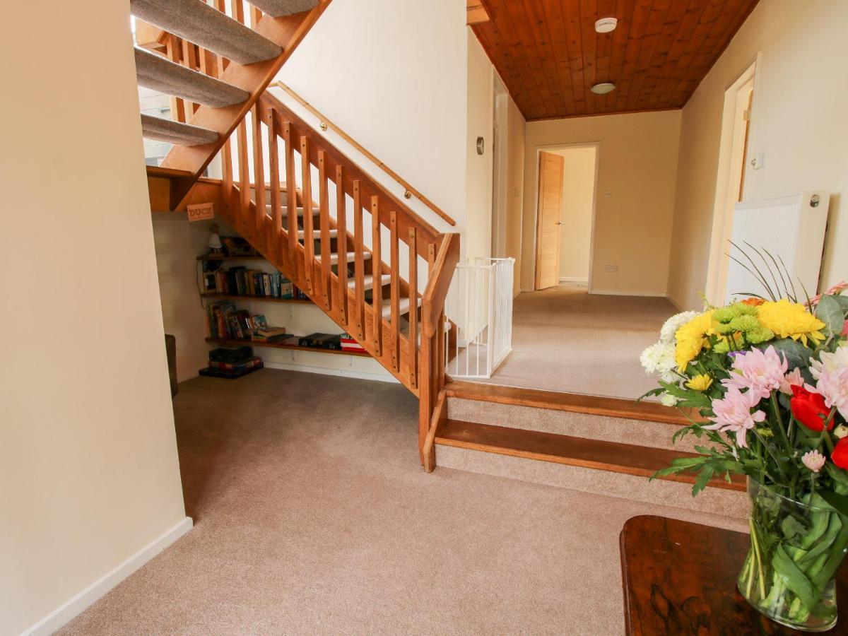 Bicton Lea Villa Acton  Luaran gambar