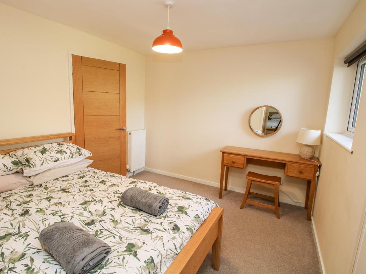 Bicton Lea Villa Acton  Luaran gambar