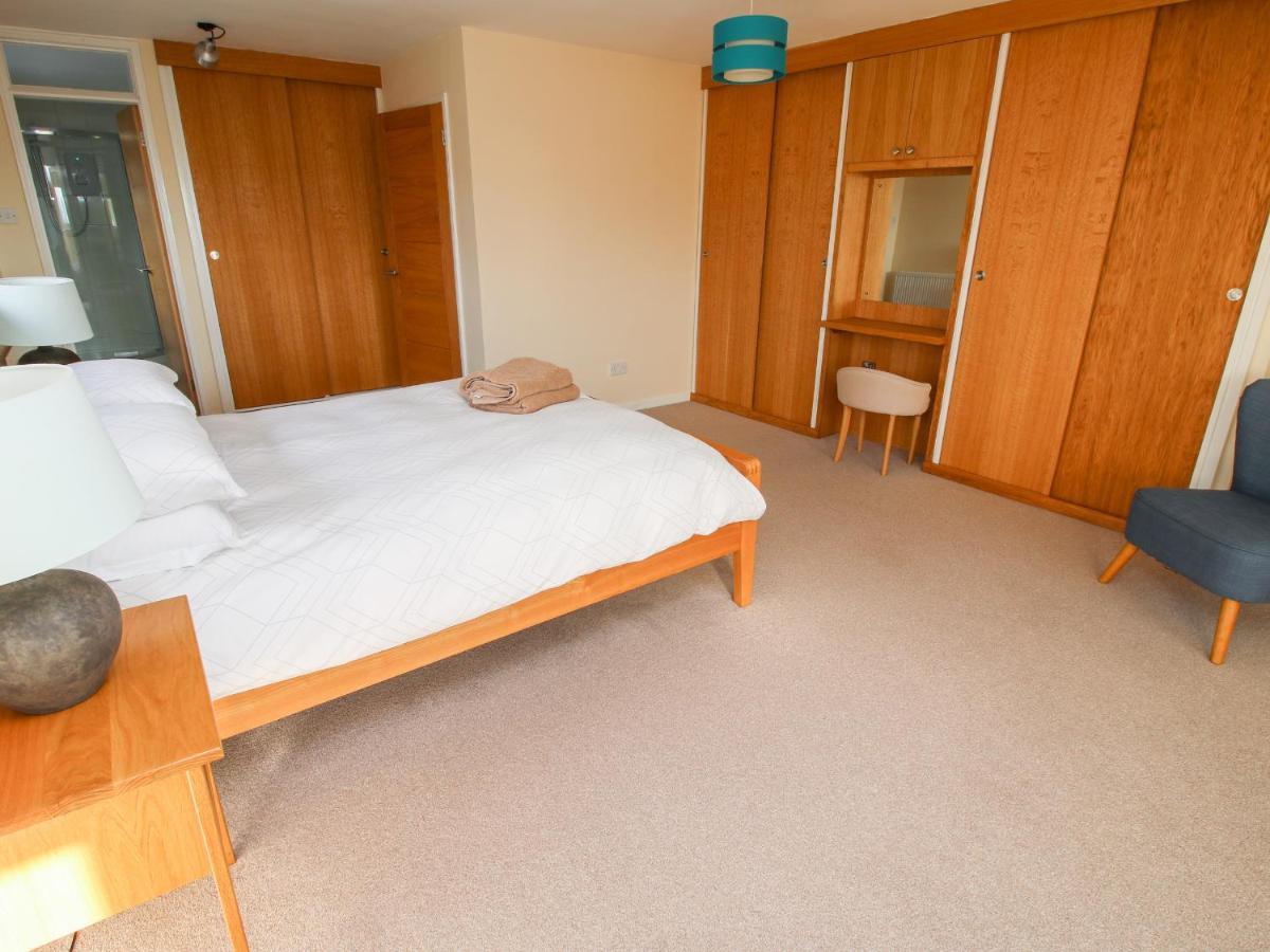 Bicton Lea Villa Acton  Luaran gambar